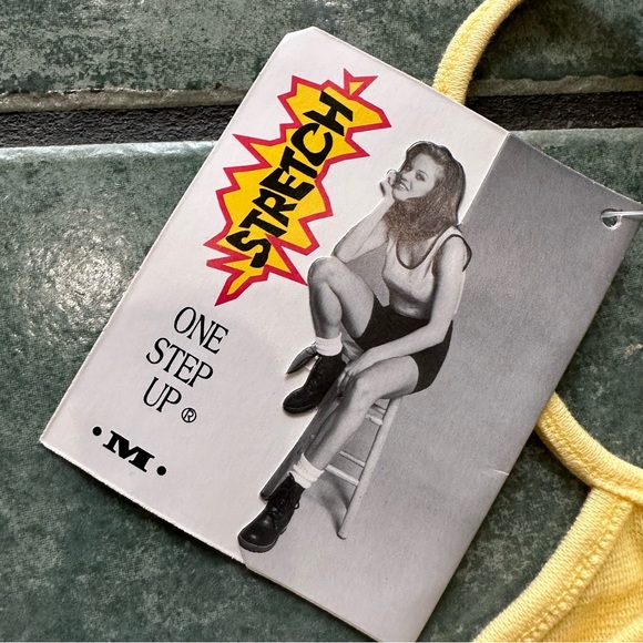 VTG 90s Y2K Dead-stock Light Yellow Halter Criss-cross Tank Top NWT - Picture 3 of 4